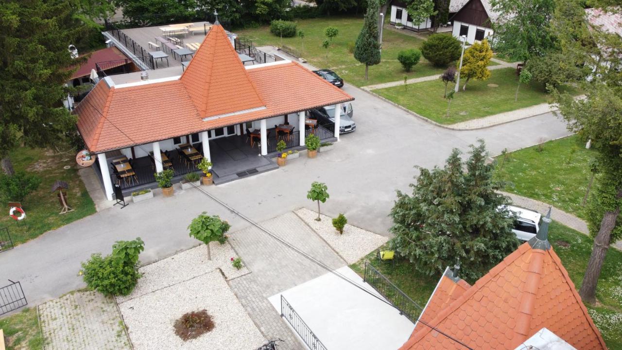 Hotel No Stress Panzio Harkány Exteriér fotografie
