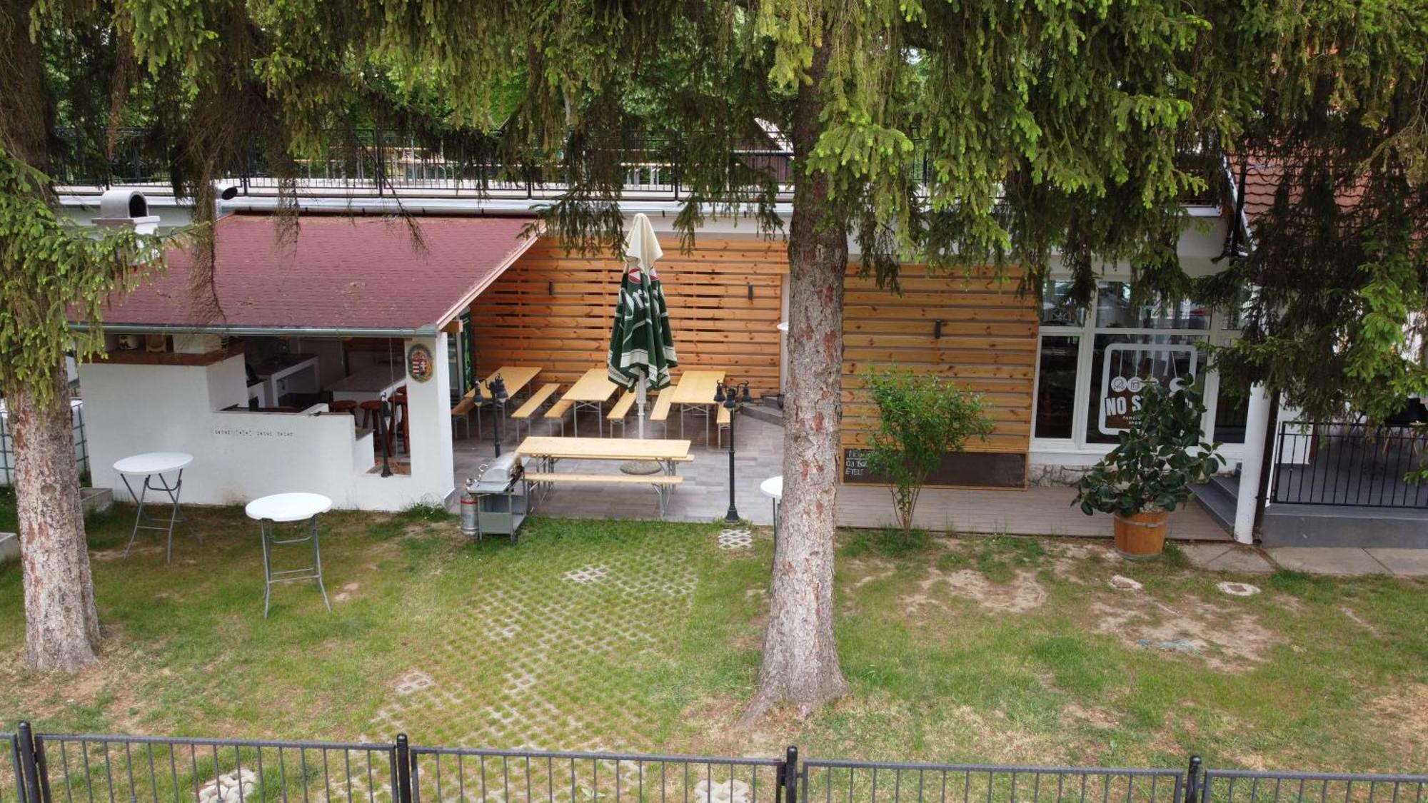 Hotel No Stress Panzio Harkány Exteriér fotografie